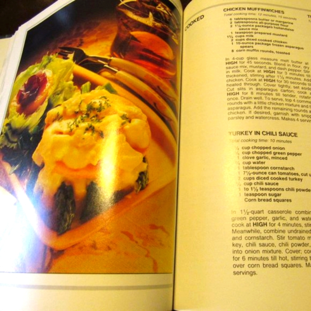 🥦🍄🟫🌽 Vintage RARE "Whirlpool Micro Menus" Cookbook - HC - Picture 10 of 12